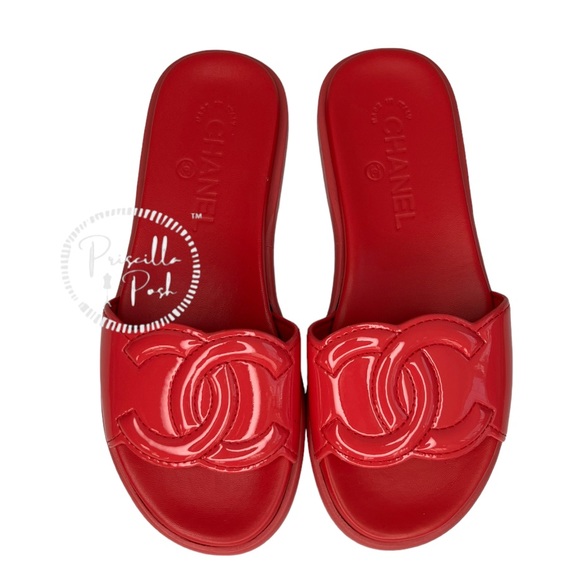 Chanel Red Patent Maxi Cc Logo Mules Slides 35 Red Pink Coral Sandals - Picture 2 of 8